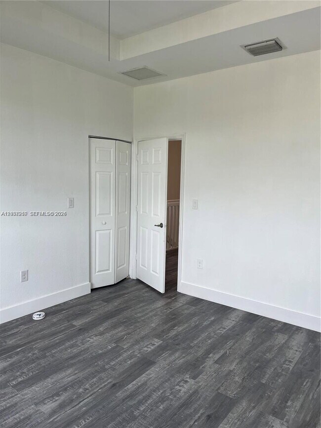 Photo - 24804 SW 116th Ave
