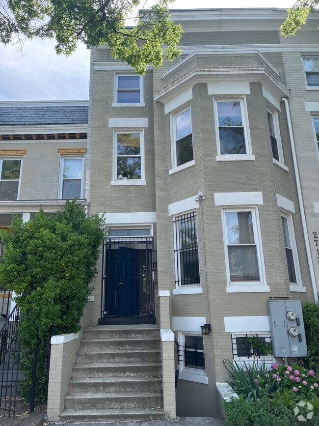 Building Photo - 2715 11th St NW Unit 1 Rental