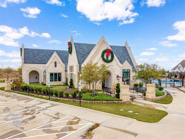 2856 Chester Dr