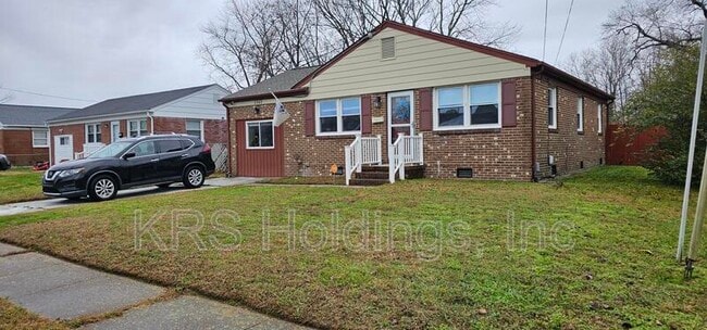 Photo - 1543 Grove St