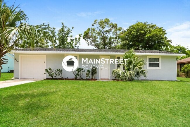 Building Photo - 3 Bedroom Pet-Friendly Home in Port St Lucie, FL with Main Street Renewal