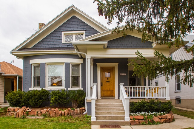 Photo - 417 S Douglas St