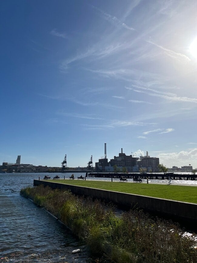 Photo - 1937 Gough St