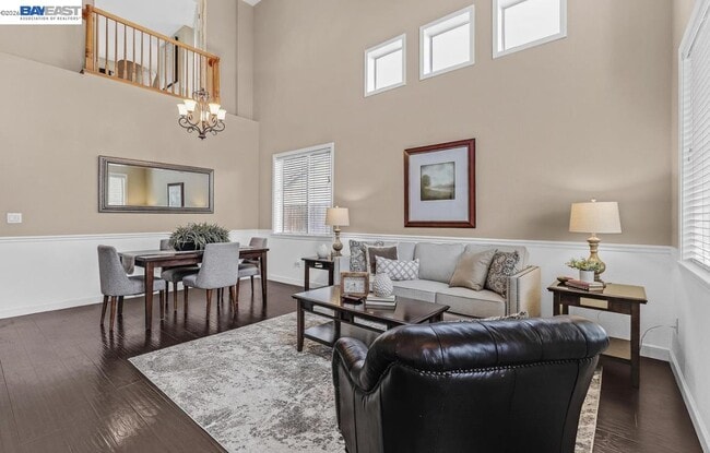 Photo - 828 Hollowbrook Dr