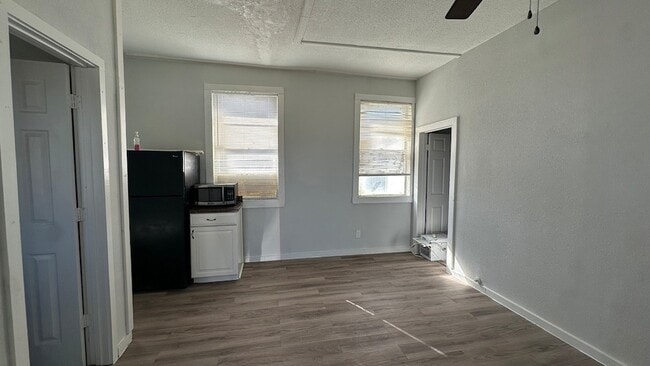 Photo - 904 Herbert Ave Unit 1