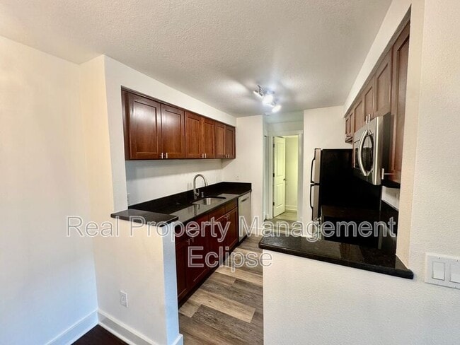 Photo - 15821 Leary Wy