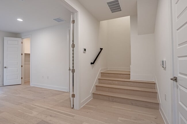 Photo - Modern Comfort Meets South Austin Charm!