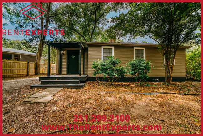 Photo - 5005 N Hillwood Cir House