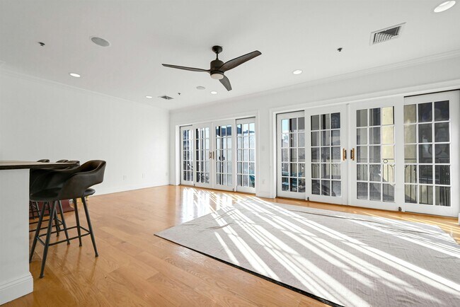 Photo - 64 Madison St Unidad 3