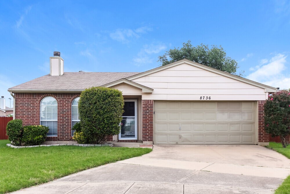 Photo - 8736 Eaglestone Way House