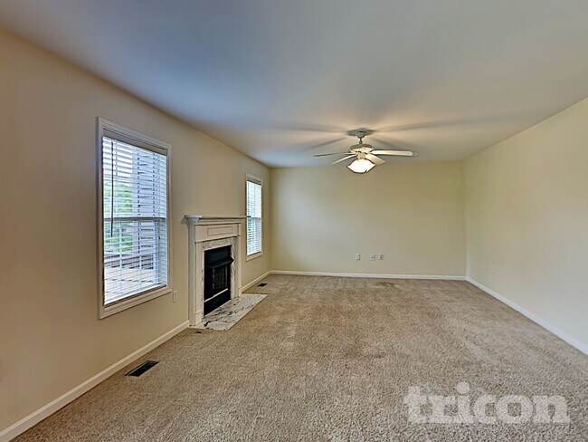 Photo - 2014 Trenton Dr