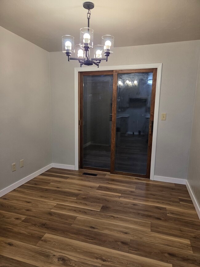 Photo - 813 Phasianus St