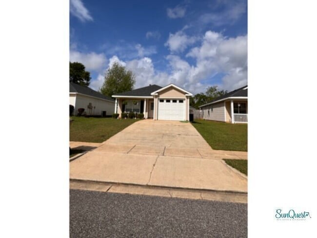 Building Photo - Great 4 Bedroom in West Mobile!