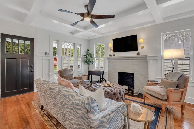 Photo - 7708 Central Ave