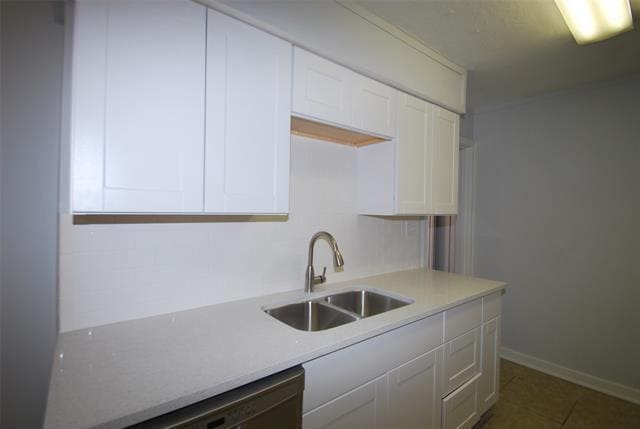 Photo - 6918 Lockheed Ave