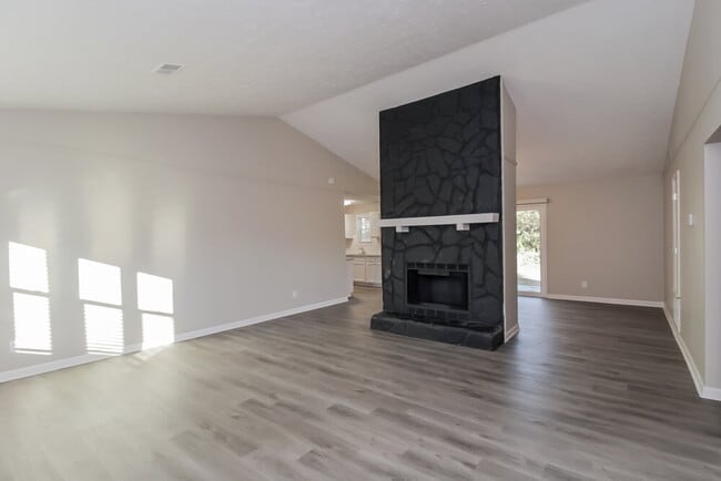 Photo - 3000 Owens Meadow Dr NW