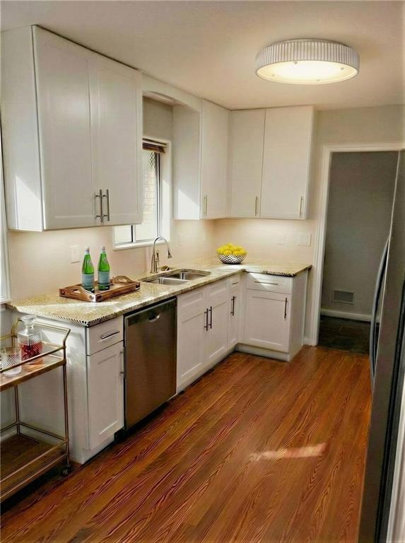 Photo - 2356 Valley View Dr SE