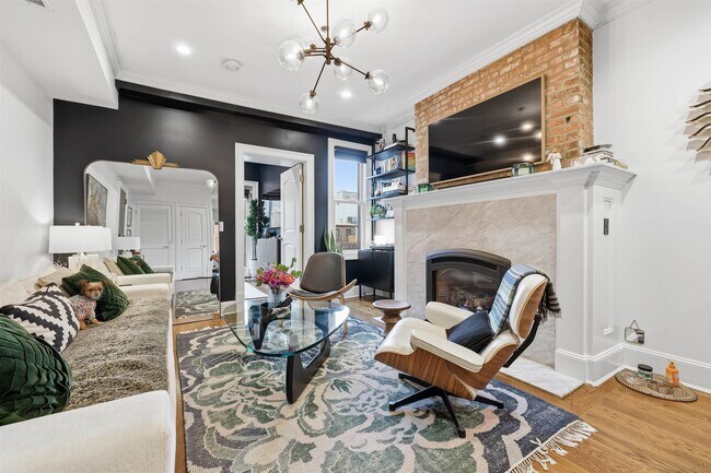 Photo - 812 Bloomfield St Unit 6