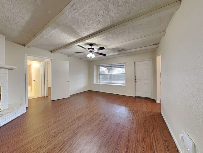 Photo - 8502 Avington Rd