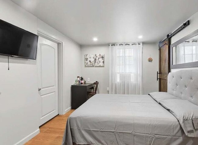 Photo - 480 Washington Ave Unit 4 bed 1.5 bath  in Hackensack NJ