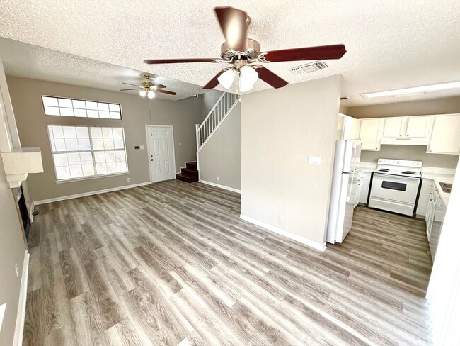 Photo - 4138 Mystic Sunrise Dr