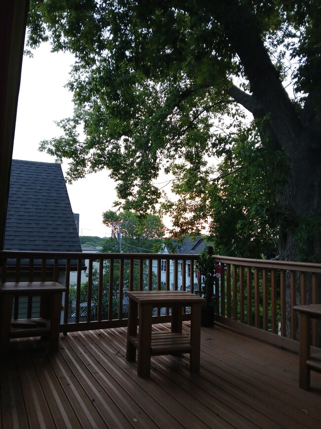 Photo - 220 E Smith St Unidad BayViewhouseforrent