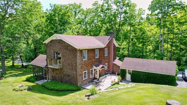 Photo - 9 Iron Forge Rd