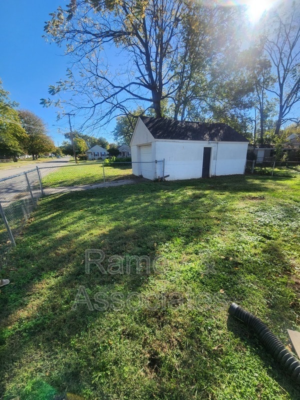 Photo - 4401 Bellevue Ave