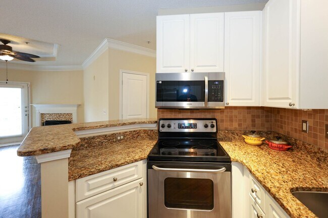 Photo - Villa Sonoma Brookhaven Unit 2405
