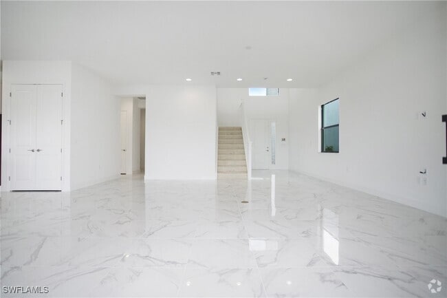 Building Photo - 20195 Ainsley St Rental