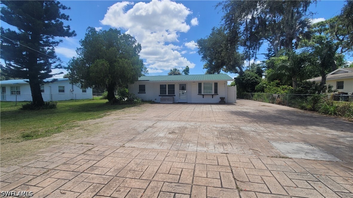 Photo - 20710 Sandy Ln