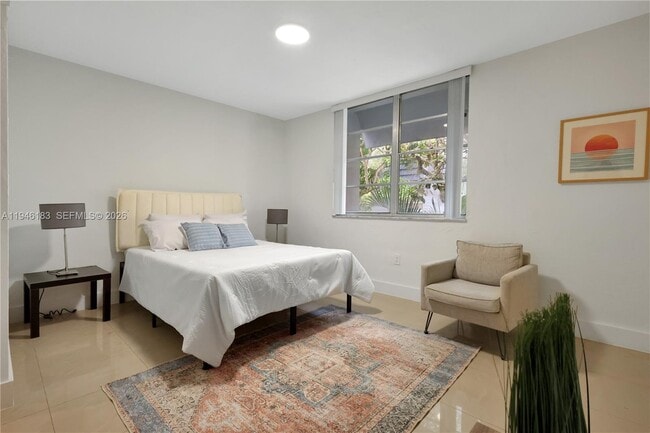 Photo - 14204 NE 3rd Ct