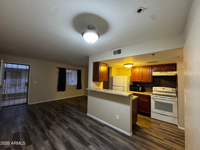 Photo - 12123 W Bell Rd Unit 258