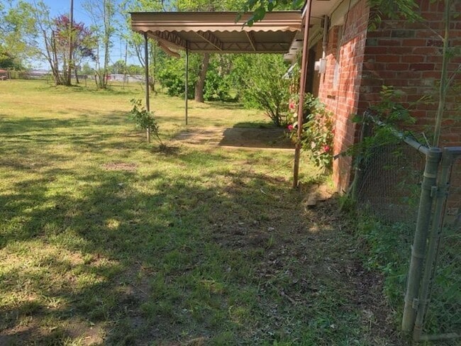Photo - 7056 Winburn Dr