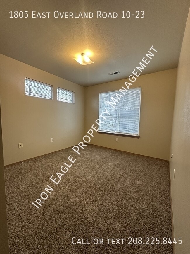 Photo - 1805 E Overland Rd
