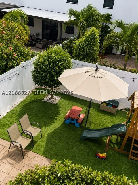 Photo - 3428 W 106th St