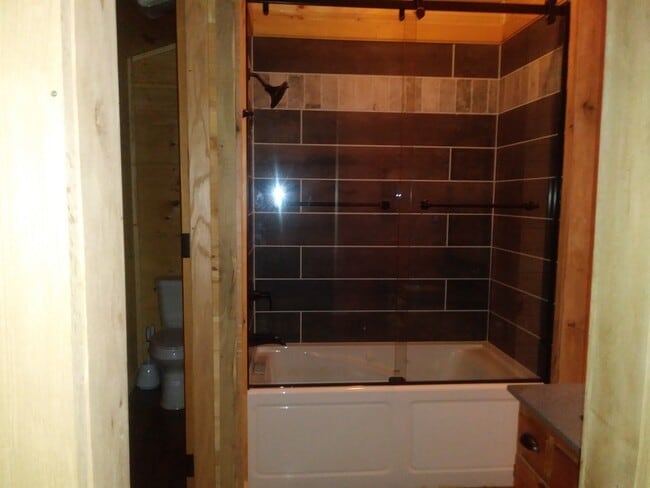 Building Photo - 428 Whitehead Rd Rental