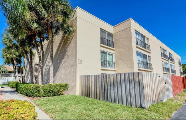 Building Photo - 2763 Woodgate Ln Unit 303 Rental