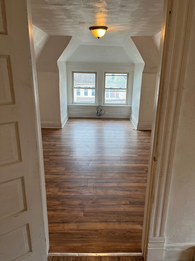 Photo - 226 Bausman St