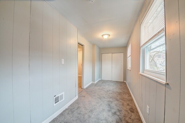 Photo - 438 Kathleen St Unit 1