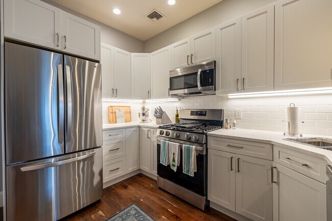 Photo - 120 W Seventh St Unit 505