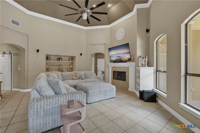 Photo - 9752 Trophy Oaks Dr