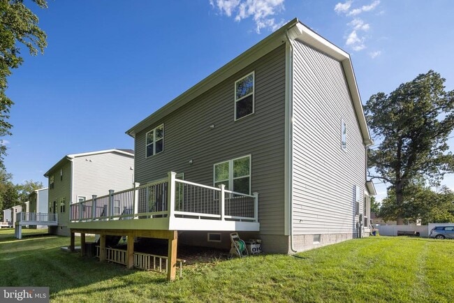 Photo - 1920 Sue Ave