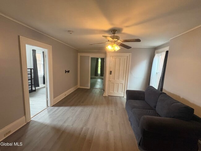 Photo - 334 4th St Unit 3