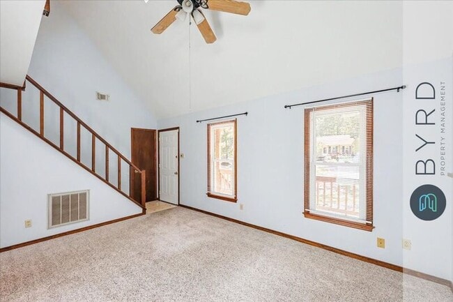 5961 Sara Kay Dr