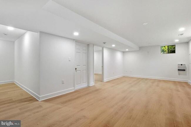 Photo - 8728 Old Courthouse Rd