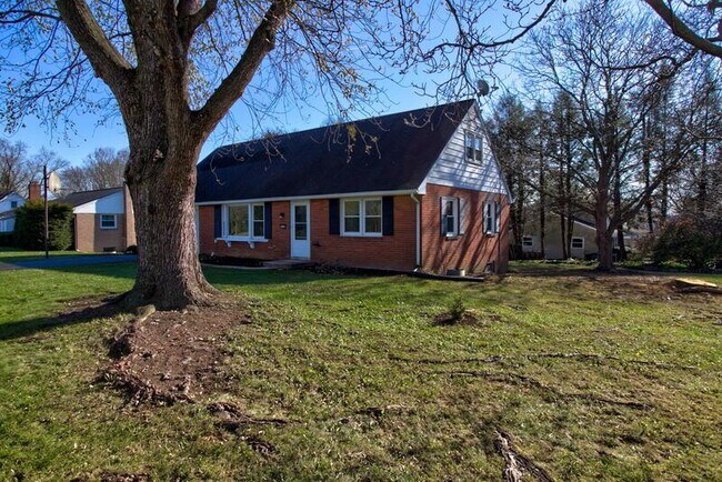 2504 Miller Rd