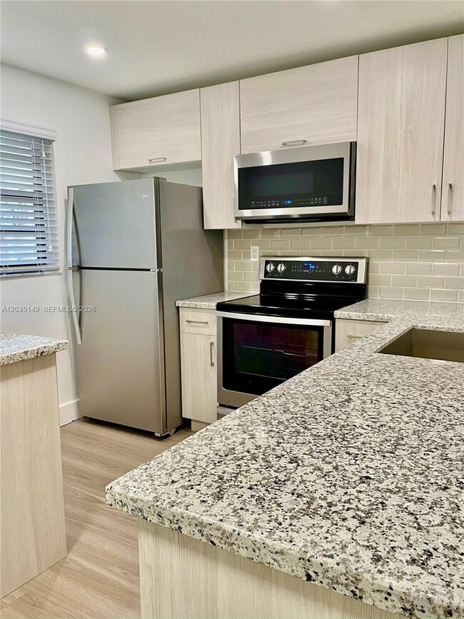 Photo - 10835 SW 112th Ave Unit 212
