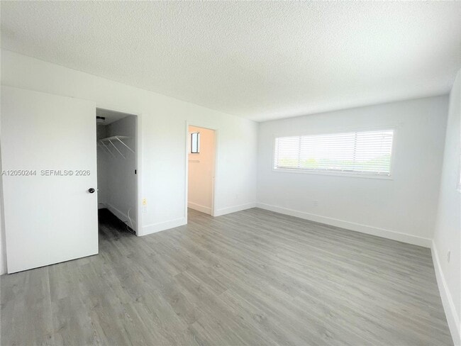 Photo - 8520 SW 133rd Avenue Rd Unit 406