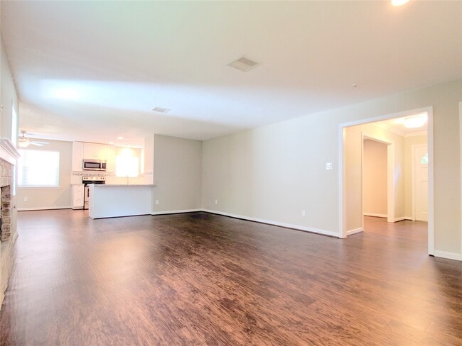 Building Photo - 10603 Brentway Dr Rental